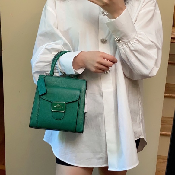 Coach Mini Pepper Crossbody- Tag is no longer attached - Picture 12 of 13